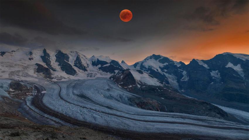 BerninaBloodMoon 1920x1080