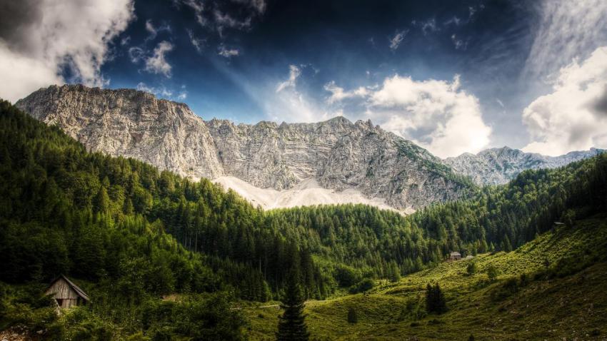 02947 mountainsinsummer 2560x1440