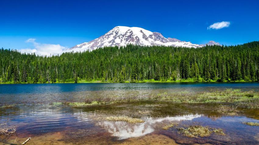 03022 reflectionlake 2560x1440