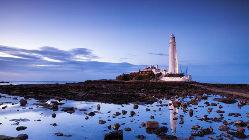 03055 saintmaryslighthouse 2560x1440