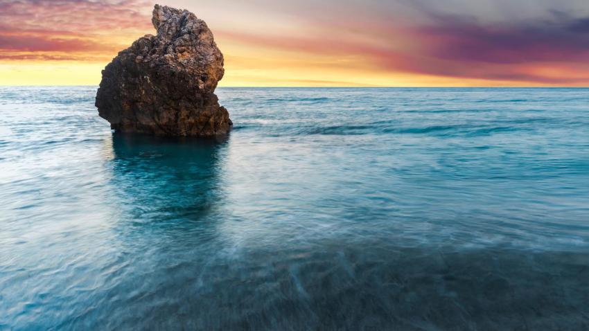 03255 lonerock 2560x1440