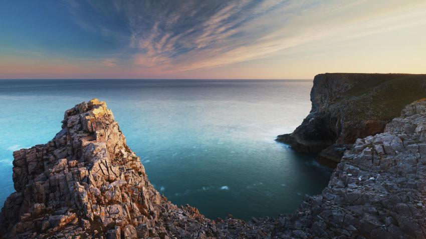 The Sea Cliffs of Pembroke