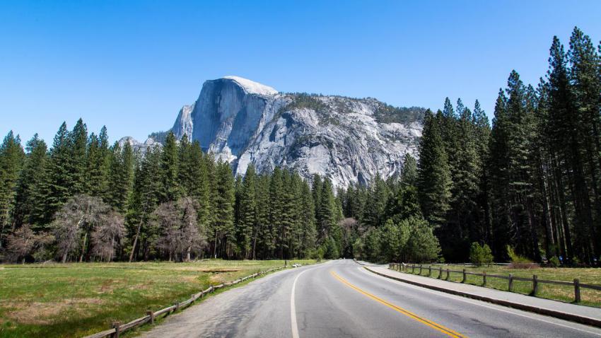 03297 halfdome 2560x1440