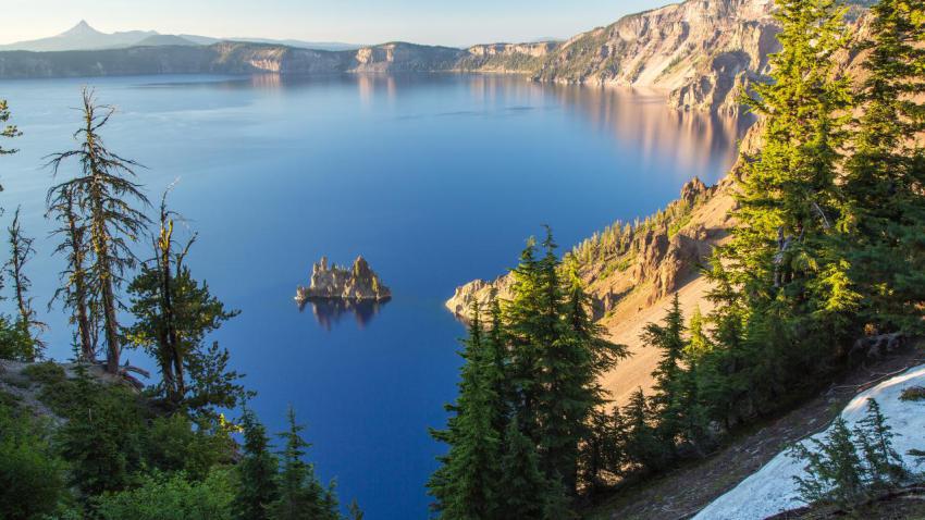 03320 craterlake 2560x1440