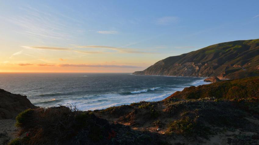 03574 sunsetatbigsur 2560x1440