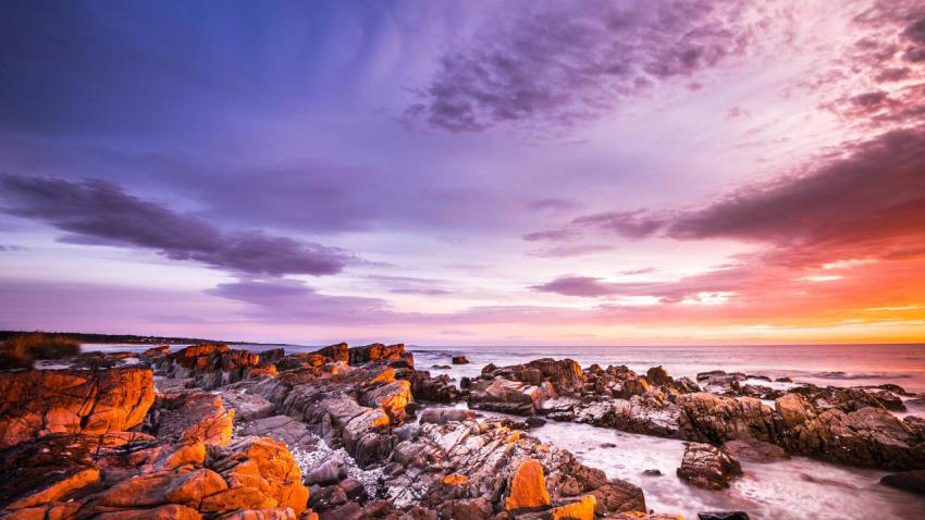 03842 bayoffiretasmania 2560x1440