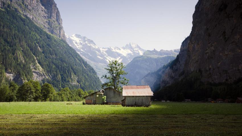 03858 lauterbrunnen 2560x1440