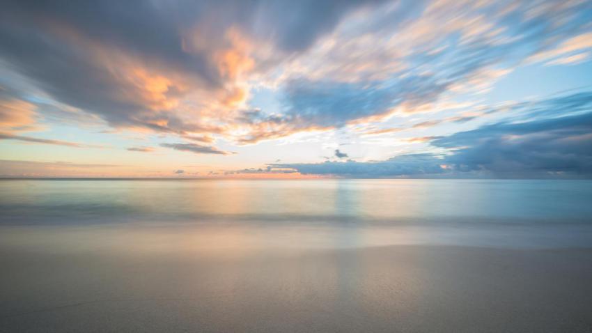 04039 silentbeach 2560x1440