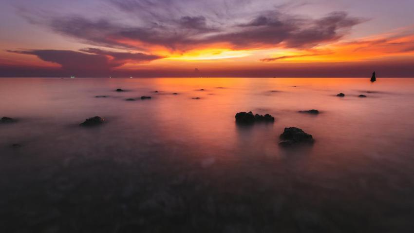 04059 haadyaocoralreefsunset 2560x1440