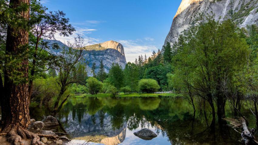 04063 mirrorlakeyosemitenationalpark 2560x1440
