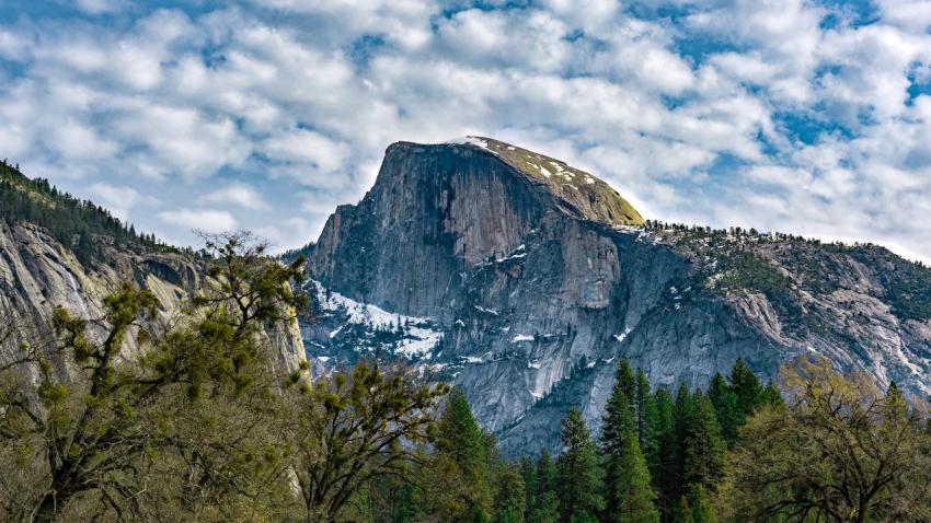 04120 tissaackhalfdome 2560x1440