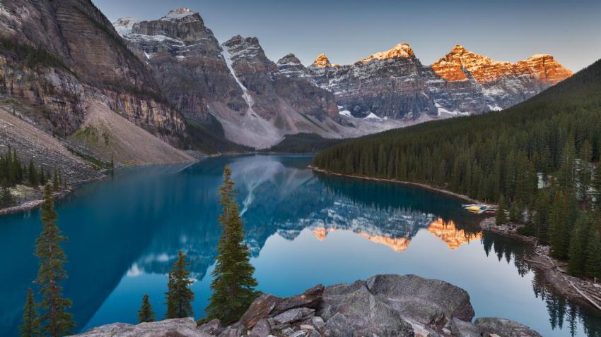 04149 mountainlake 2560x1440
