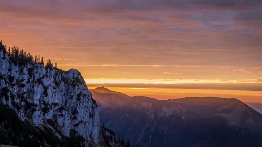 Alpenglühen I