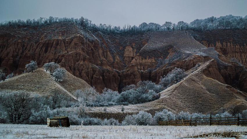 Frozen hill