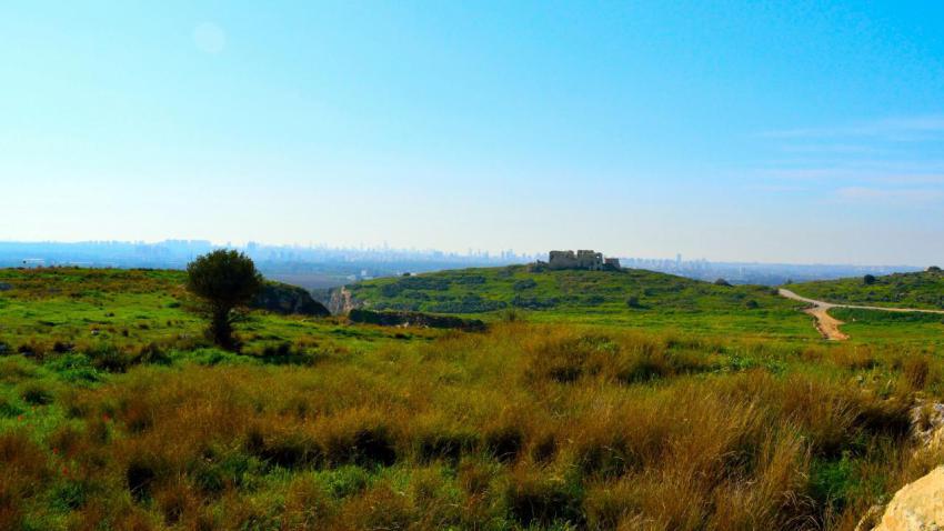 Migdal Afek (Tzedek) Castle National Park
