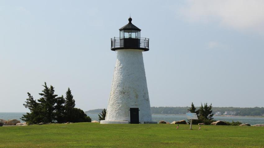 Ned's Point Lighthouse