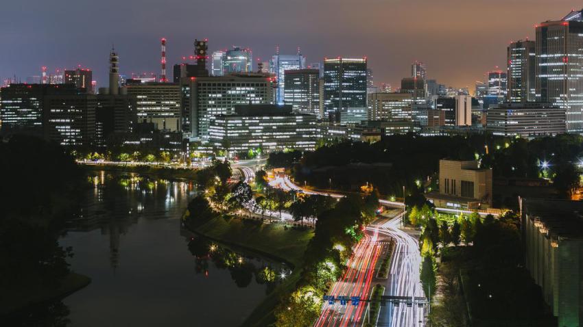 Night Tokyo Hanzomon