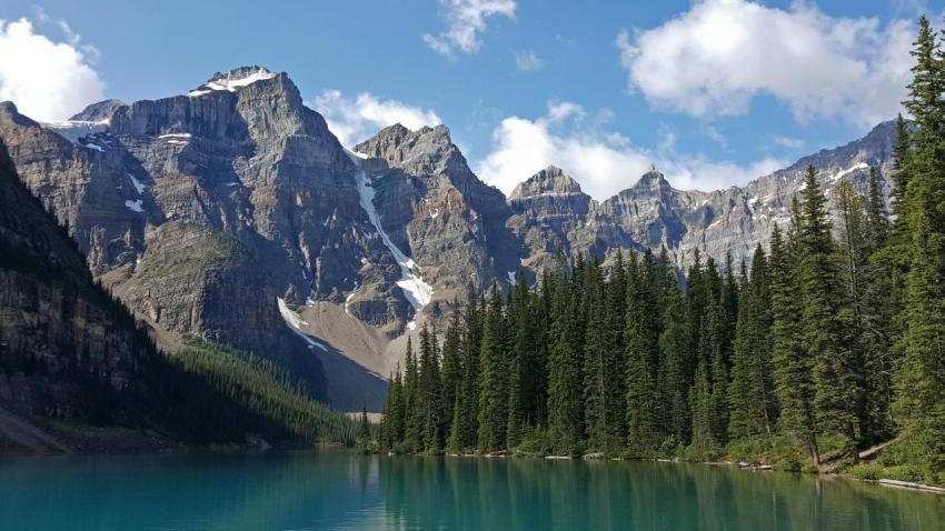 Peaceful Moraine Lake