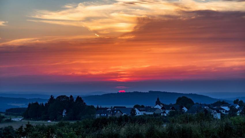 Red Sunset