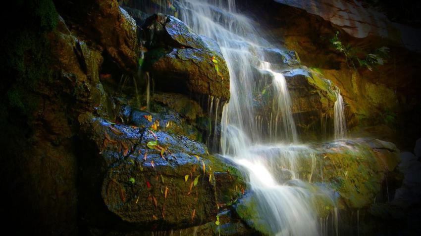 Somersby Falls