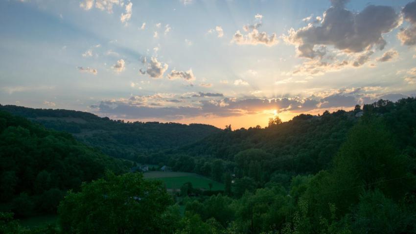 Sunset on the Lot river