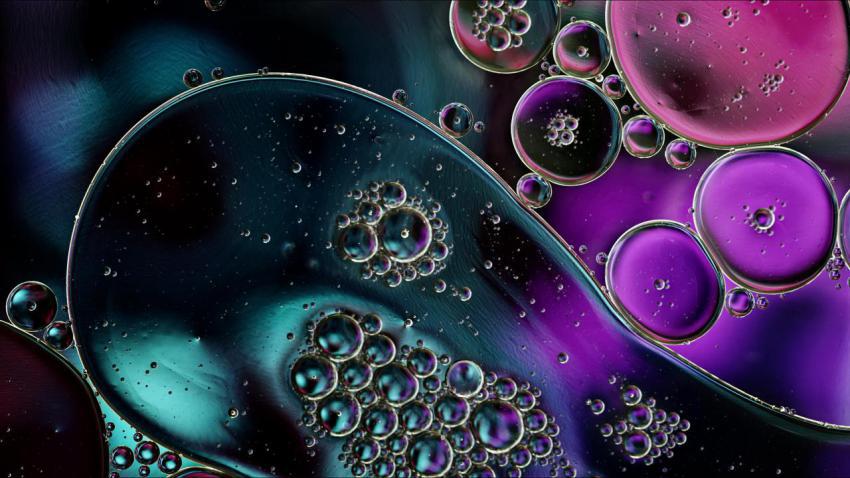 Abstract colorful food oil drops bubbles and spher 2023 12 05 21 43 11 utc (1)