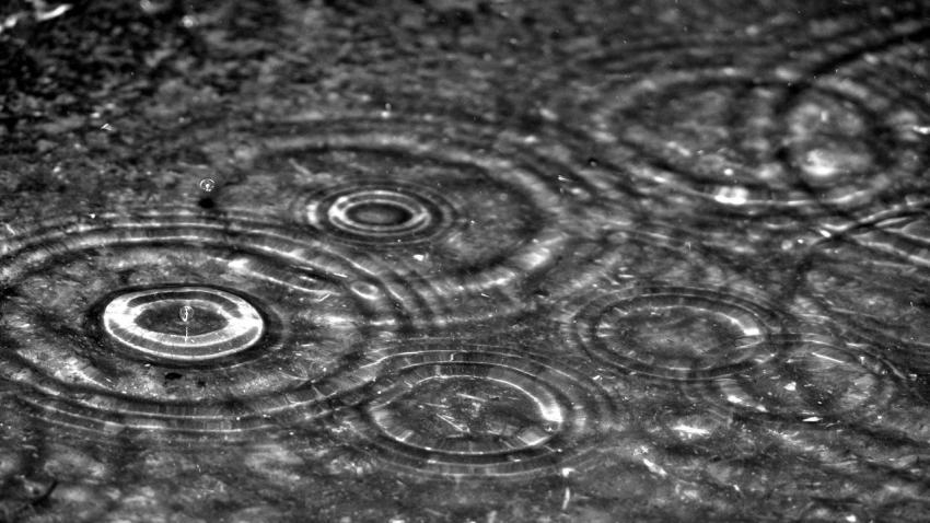 00228 drop 2560x1440