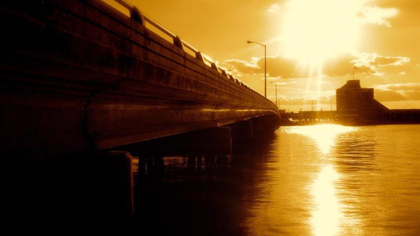 00852 sunlitspan 2560x1440