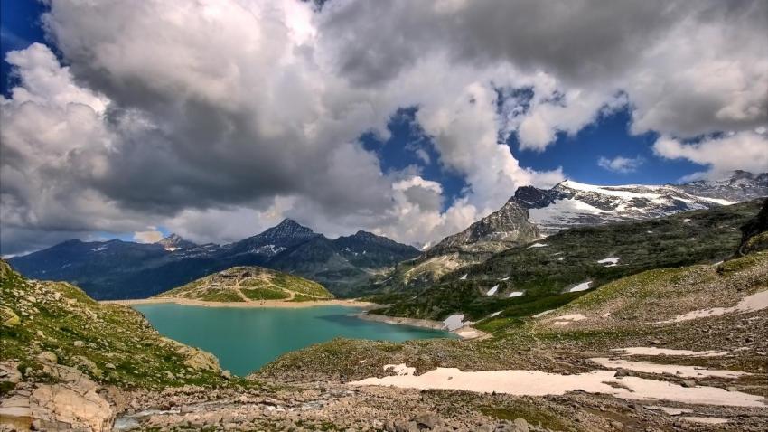 01669 highalpinelandscape 2560x1440