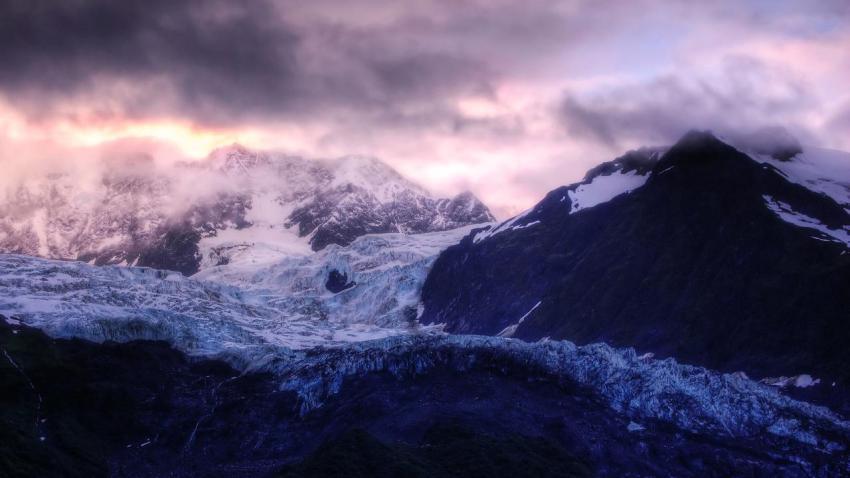 01670 glaciersunrise 2560x1440