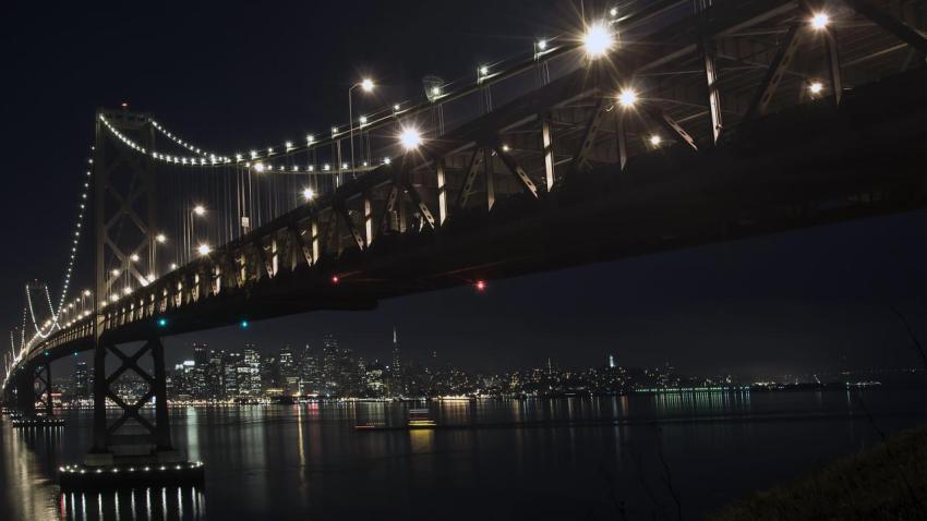 01757 thebaybridgebynight 2560x1440