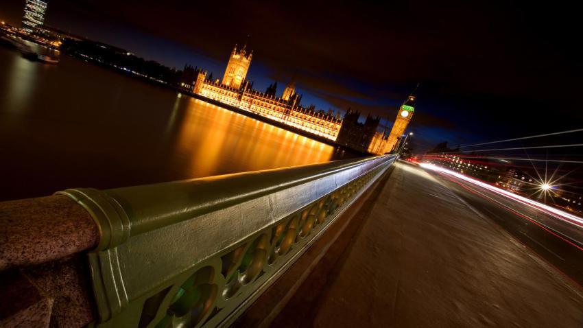 01776 riverthameslondonuk 2560x1440
