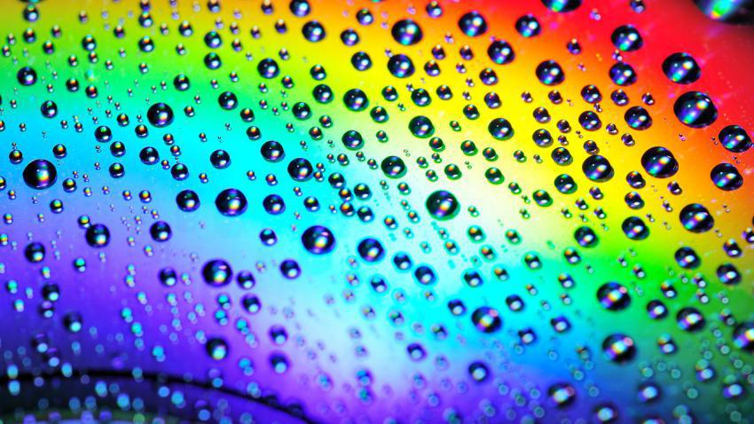 01845 waterdropsontherainbow 2560x1440