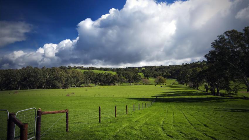 01933 thegreenhillsofhome 2560x1440