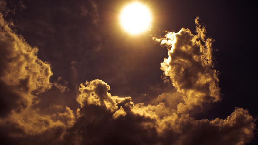 01976 shadowsoftheclouds 2560x1440