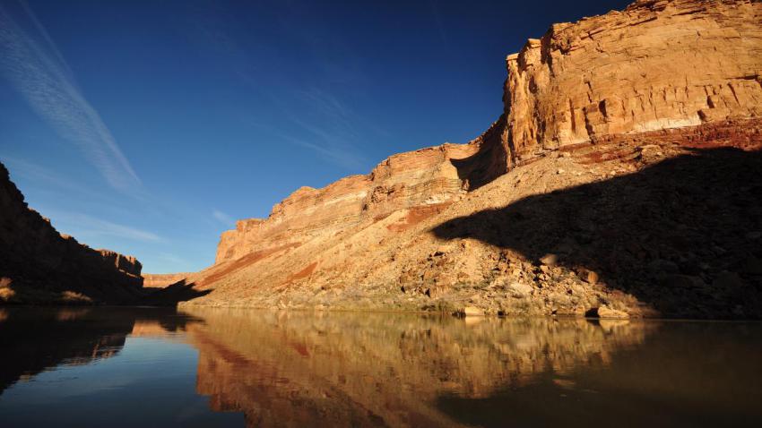 02199 grandcanyonreflections 2560x1440
