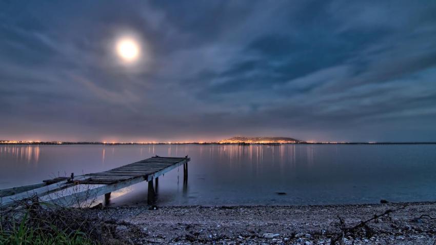 02206 pierinfrance 2560x1440