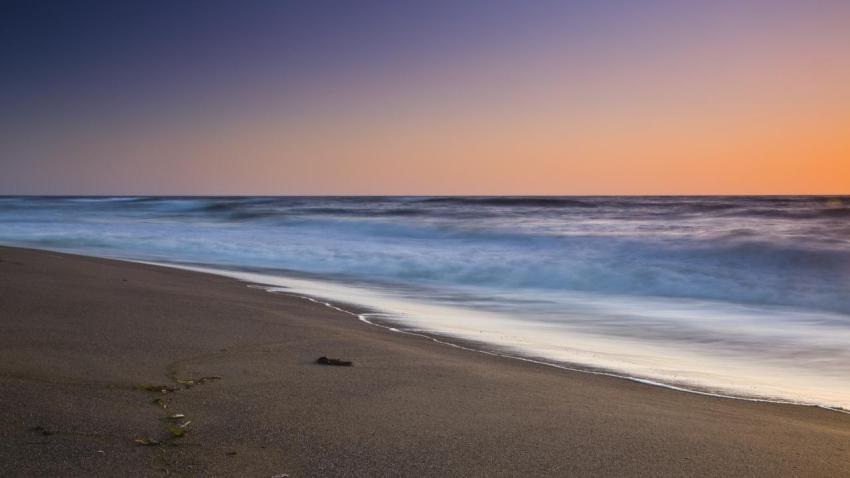 02364 drakesbeach 2560x1440