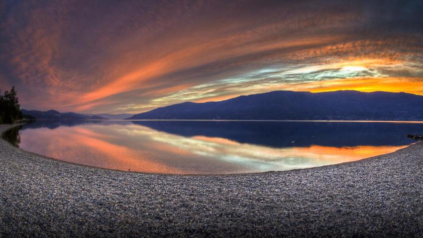 02507 sunsetof2010 2560x1440