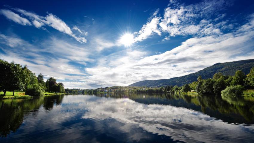 02574 norwegianclarity 2560x1440