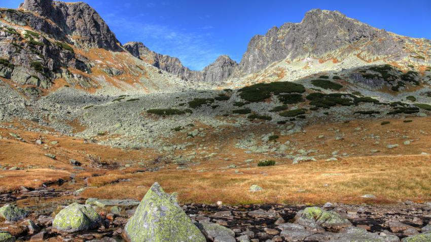 02729 emptyvalley 2560x1440