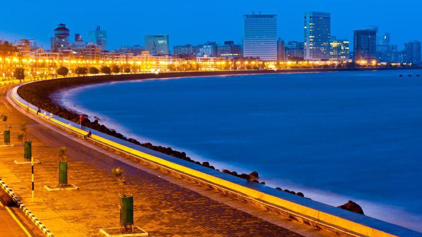 02738 marinedrive 2560x1440