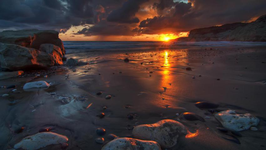 02771 sunsetflames 2560x1440