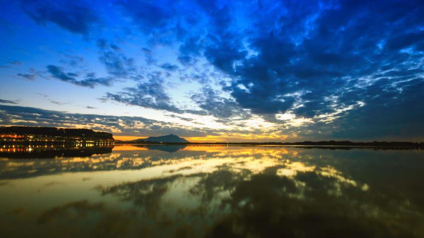 02773 tramontando 2560x1440