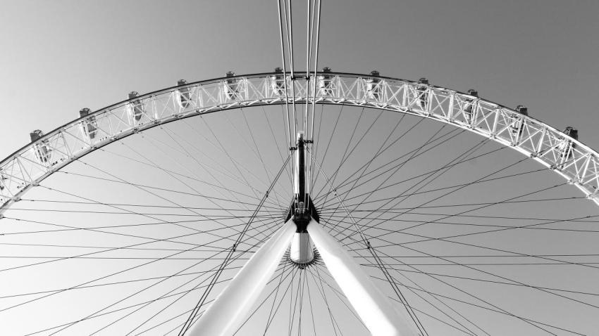 02781 theeye 2560x1440