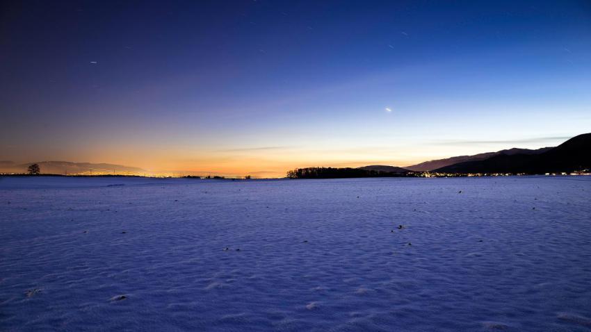 02795 freezingnightinswitzerland 2560x1440