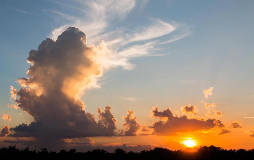 Colorful dramatic sky with cloud at sunset 2023 11 27 05 04 37 utc
