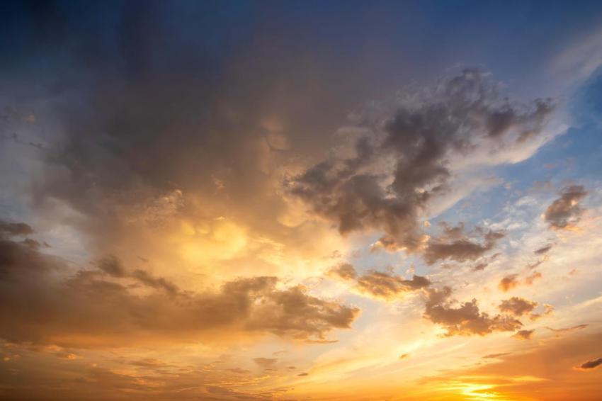 Dramatic sunset landscape picture with puffy cloud 2024 12 06 10 58 43 utc