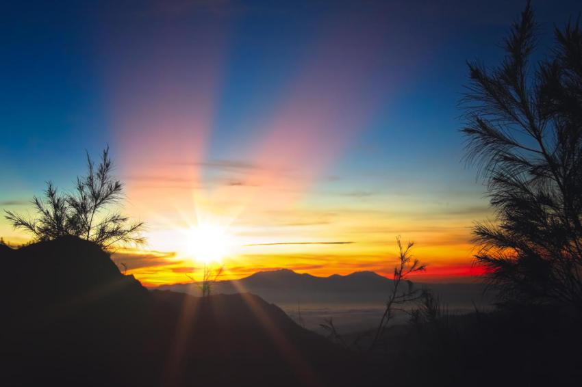 Dawn over gunung bromo in java 2023 11 27 05 15 19 utc