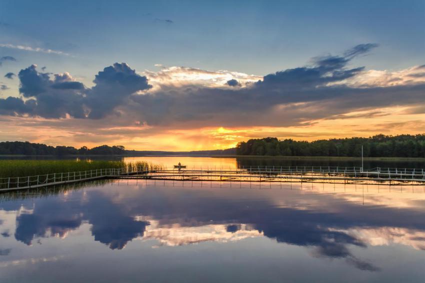 Beautiful sunset at the lake in summer poland 2023 11 27 05 31 20 utc